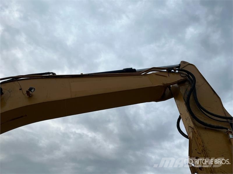 CAT 336F L Tracked Excavator Kāpurķēžu ekskavatori