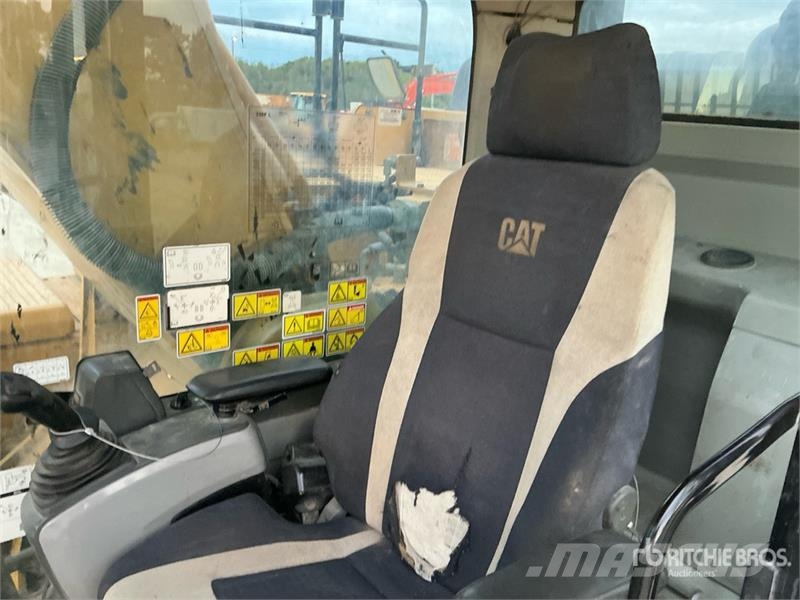 CAT 336F L Tracked Excavator Kāpurķēžu ekskavatori