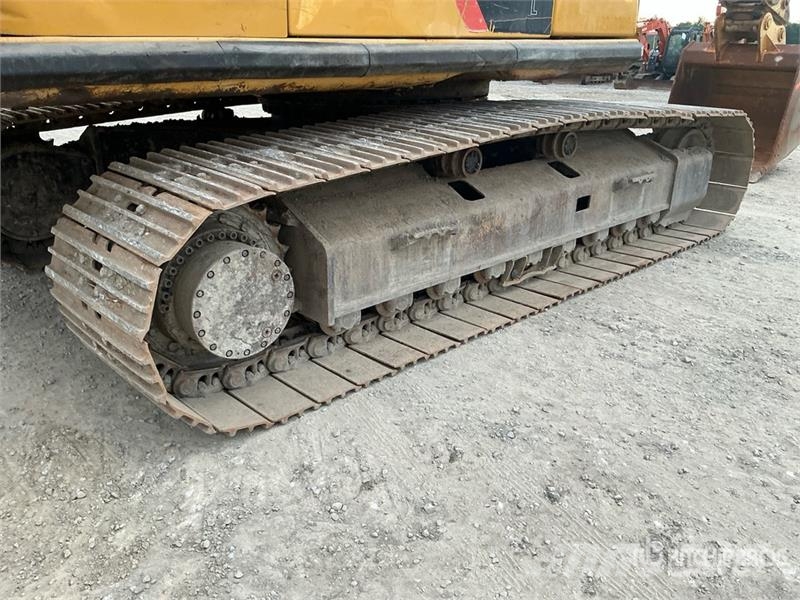 CAT 336F L Tracked Excavator Kāpurķēžu ekskavatori