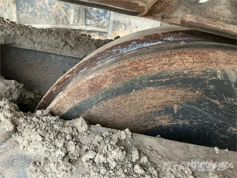 CAT 336F L Tracked Excavator Kāpurķēžu ekskavatori