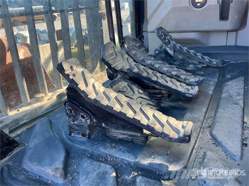 CAT 336F L Tracked Excavator Crawler excavators