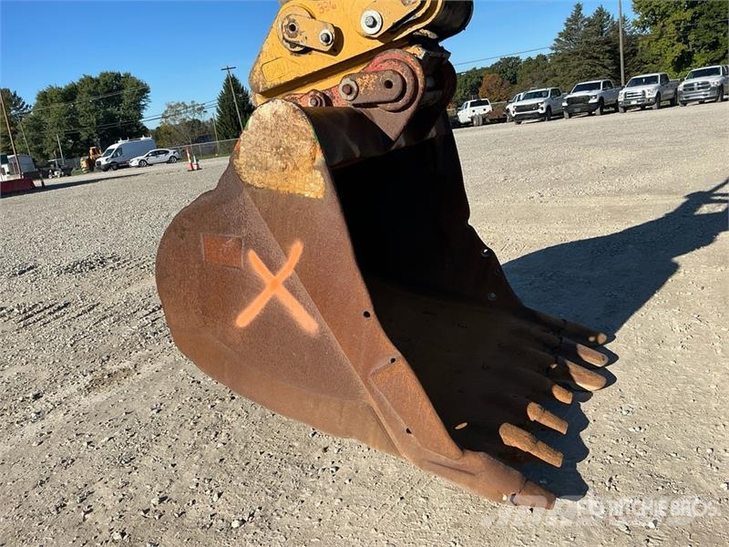 CAT 336F L Tracked Excavator Crawler excavators