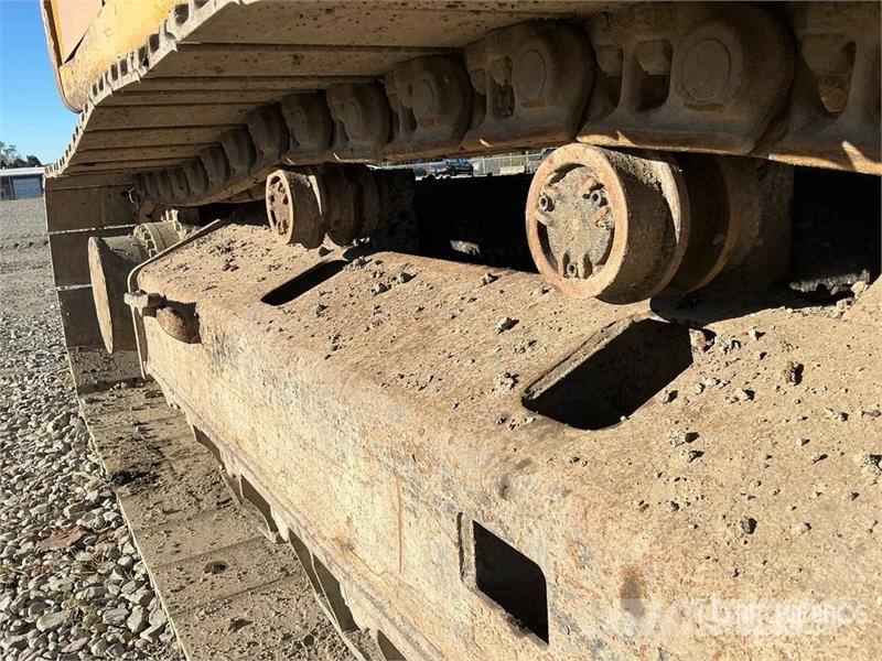 CAT 336F L Tracked Excavator Crawler excavators