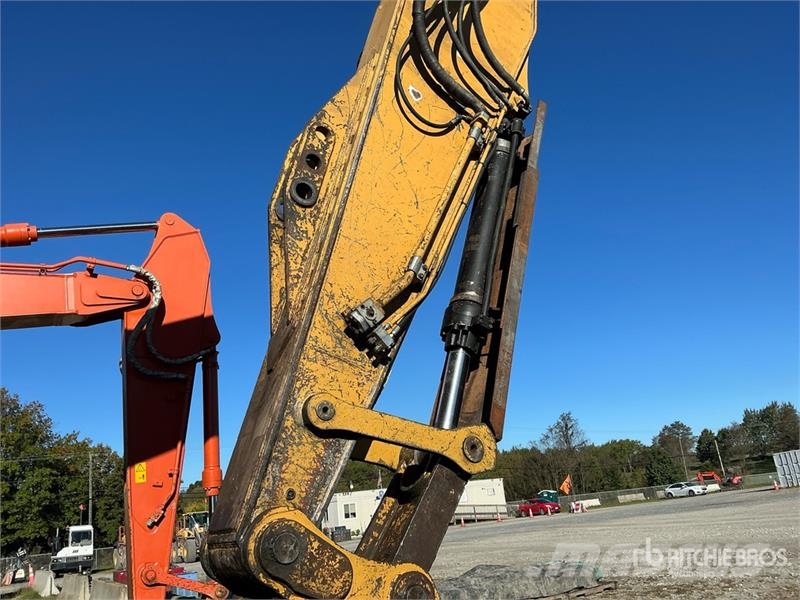 CAT 336F L Tracked Excavator Excavatoare pe șenile