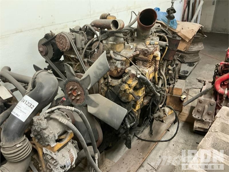CAT 3406B Includes Eaton RTO-15715 Transmission Truck  Andere Fahrzeuge