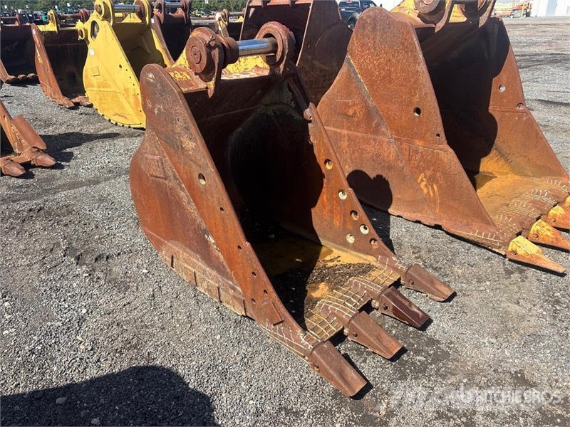 CAT 36 in Digging Excavator Bucket - Fits Cat 325 دلاء