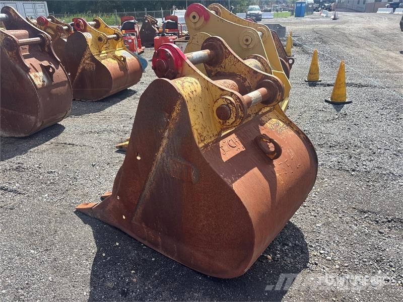CAT 42 in Digging Excavator Bucket - Fits Cat 325 Kašike / Korpe