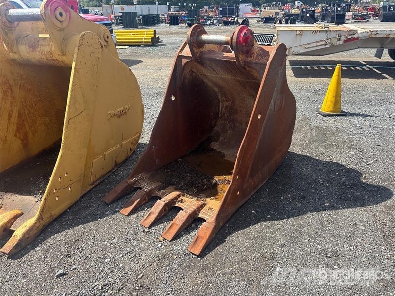 CAT 42 in Digging Excavator Bucket - Fits Cat 325 Kašike / Korpe