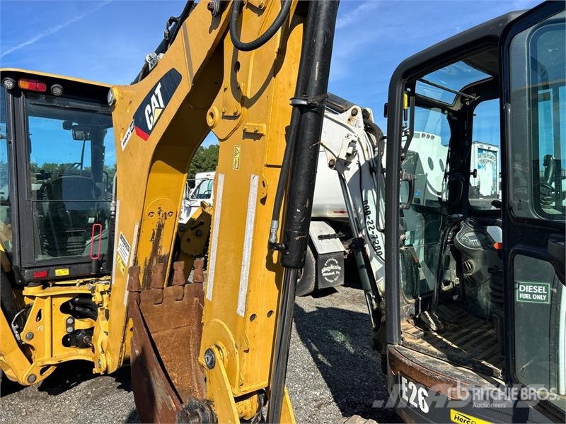 CAT 420F2 IT 4x4 Backhoe Loader Backhoe loaders