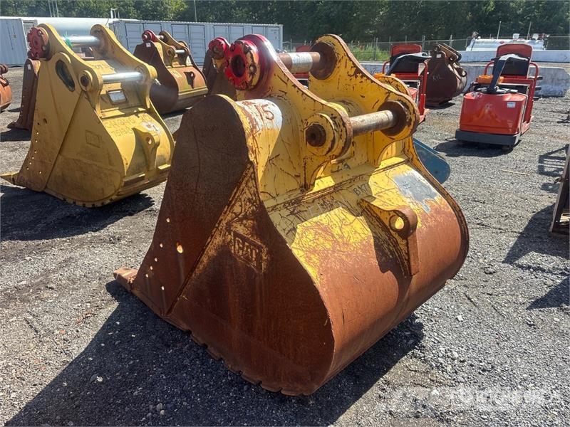 CAT 48 in Digging Excavator Bucket - Fits Cat 330 Kašike / Korpe
