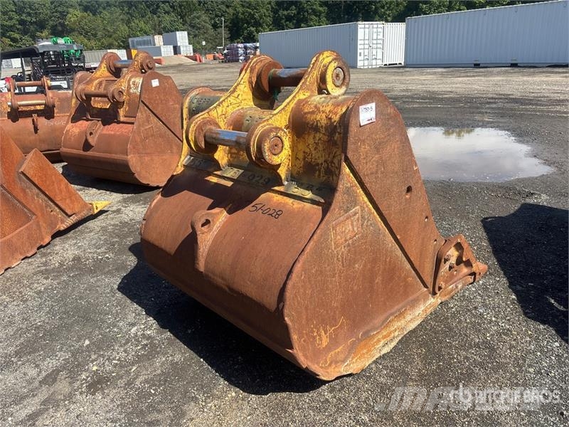 CAT 54 in Digging Excavator Bucket - Fits Cat 345 Baldes