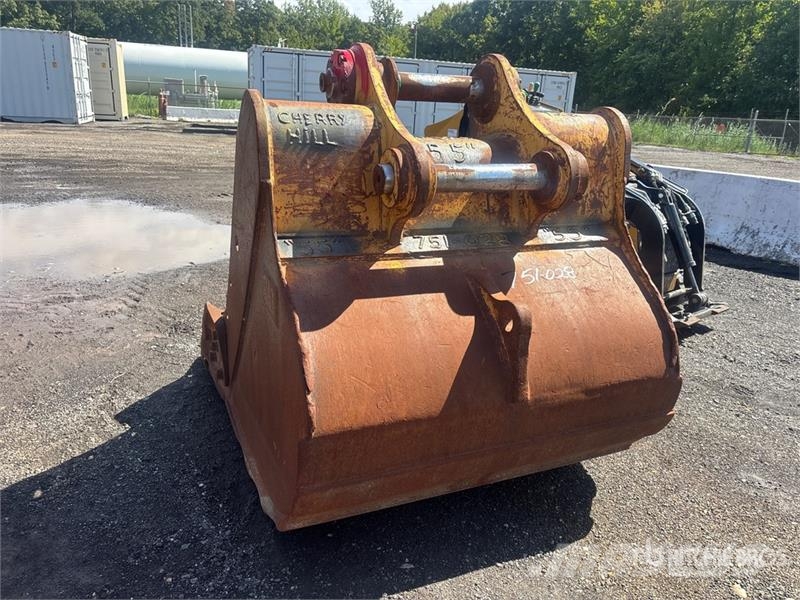 CAT 54 in Digging Excavator Bucket - Fits Cat 345 Baldes
