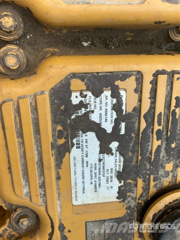 CAT 745 Articulated Dump Truck Artikulētie pašizgāzēji