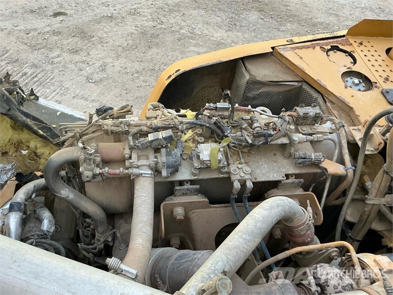 CAT 745 Articulated Dump Truck Artikulētie pašizgāzēji
