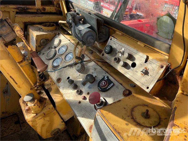 CAT 930 Wheel Loader Chargeuse sur pneus