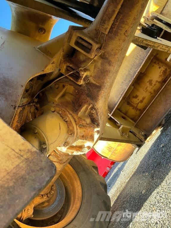CAT 930 Wheel Loader Chargeuse sur pneus