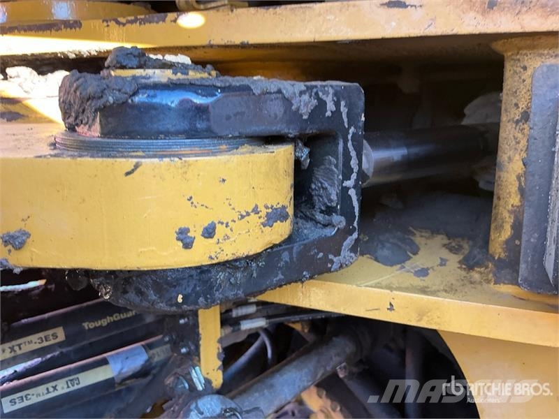 CAT 930H Wheel Loader Wheel loaders