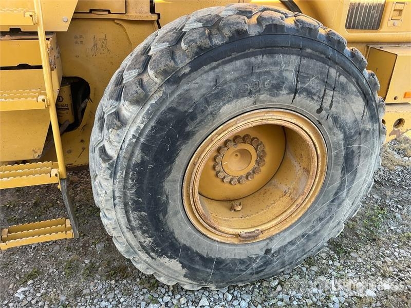 CAT 930H Wheel Loader Wheel loaders