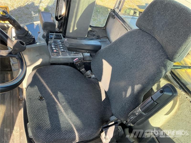 CAT 930H Wheel Loader Wheel loaders