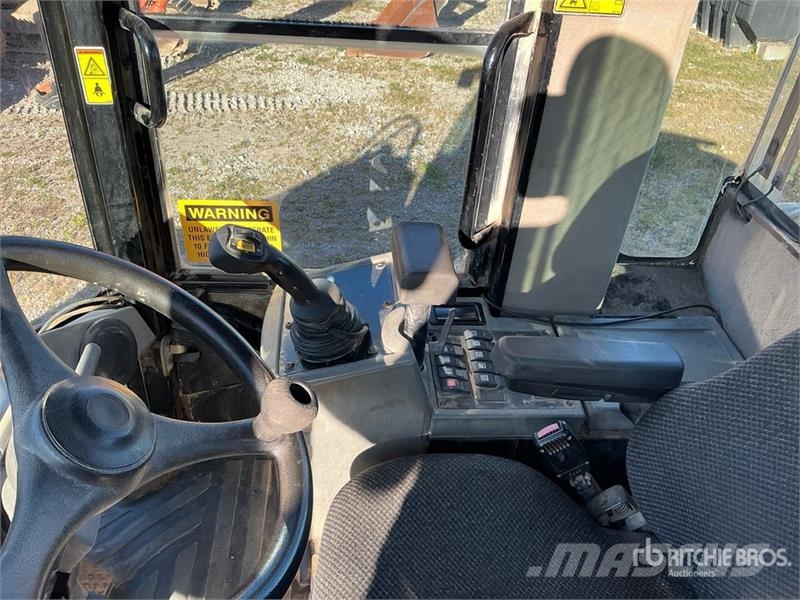 CAT 930H Wheel Loader Wheel loaders