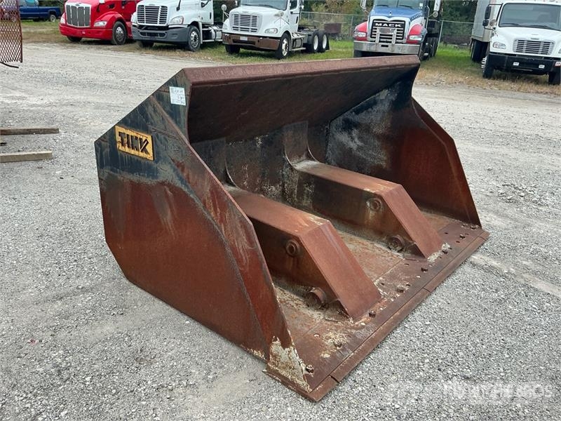 CAT 95 in High-Tip Wheel Loader Bucket - Fits Cat IT38 Skopor