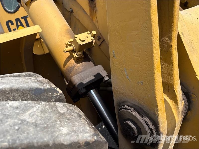 CAT 966C Wheel loaders