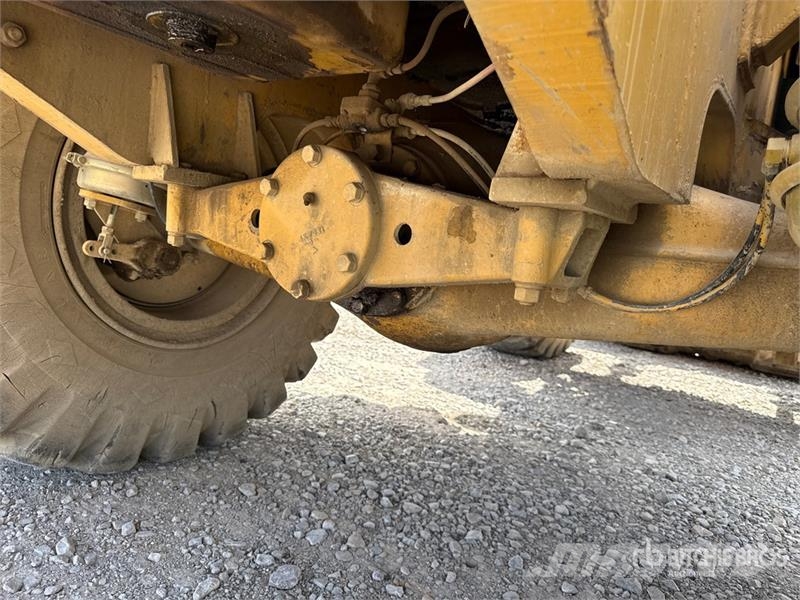 CAT 966C Wheel loaders