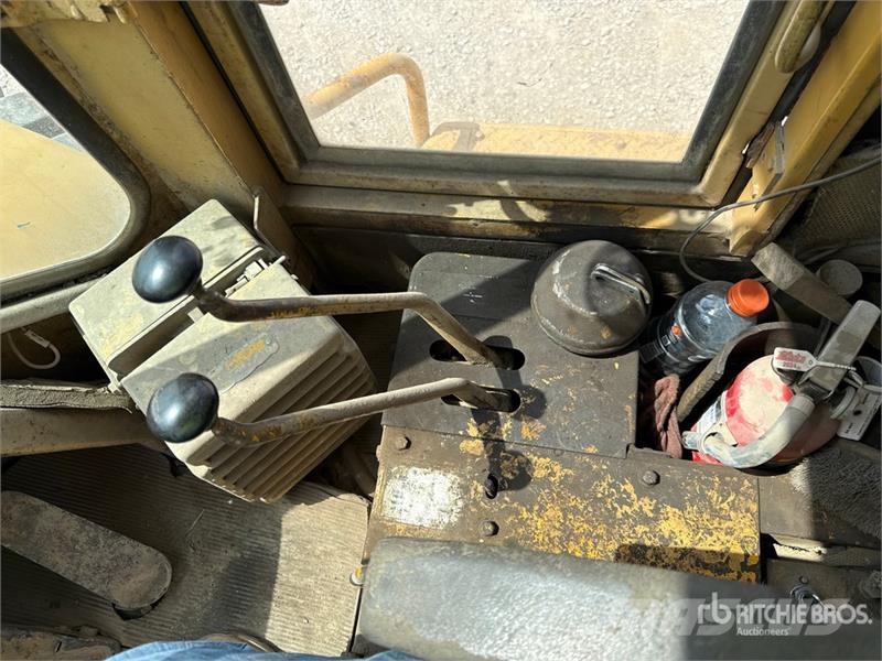 CAT 966C Wheel loaders