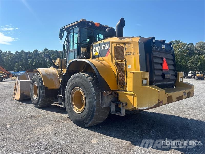 CAT 972M Chargeuse sur pneus