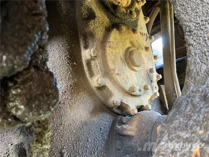 CAT 980B Pale gommate