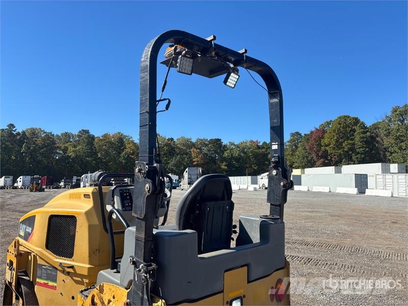 CAT CB-34B Double Drum Roller مداحل ثنائية الاسطوانة