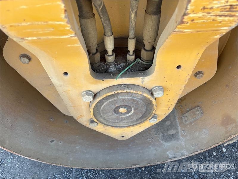 CAT CB-34B Double Drum Roller مداحل ثنائية الاسطوانة