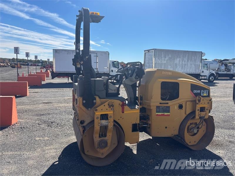 CAT CB-34B Double Drum Roller مداحل ثنائية الاسطوانة