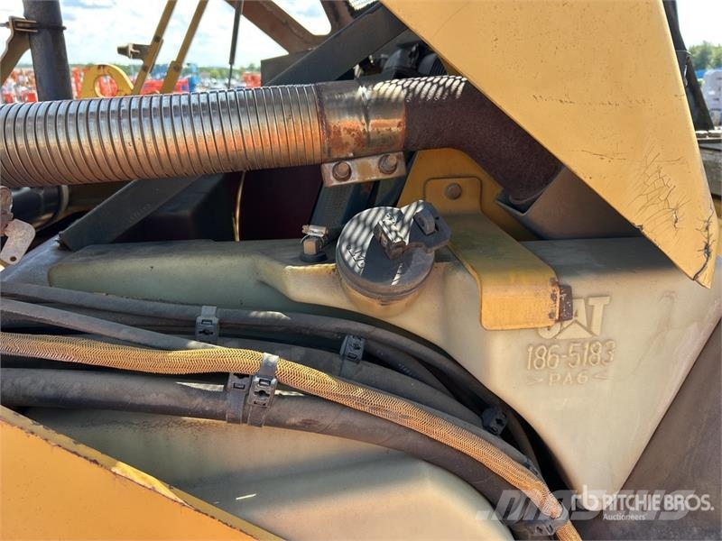 CAT CB-534D Double Drum Roller Rodillos de doble tambor