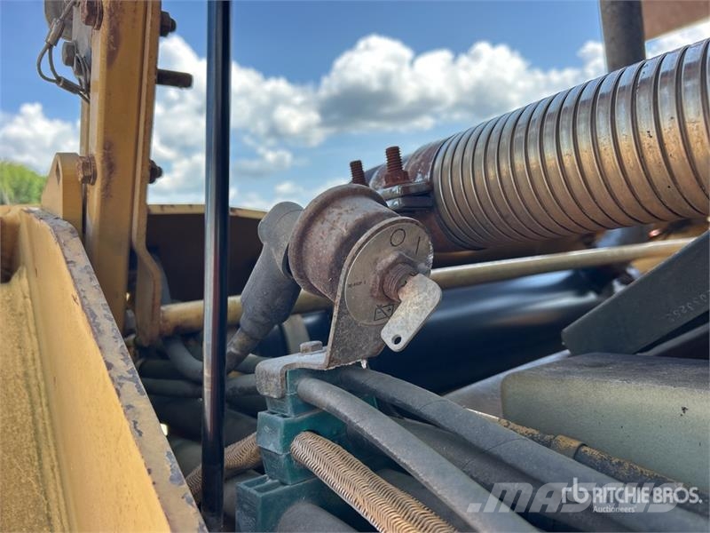 CAT CB-534D Double Drum Roller Rodillos de doble tambor