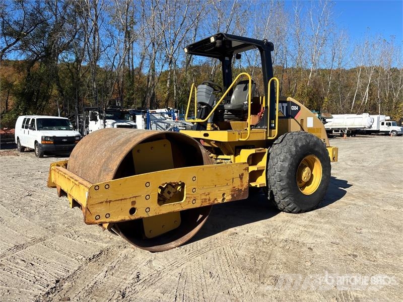 CAT CS-54 Smooth Drum Compactor 單輪滾壓機