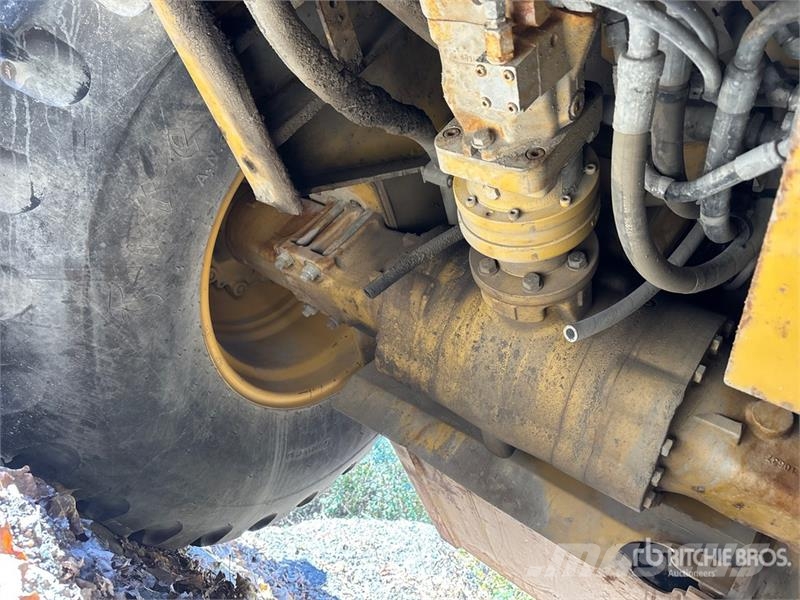 CAT CS-54 Smooth Drum Compactor 單輪滾壓機