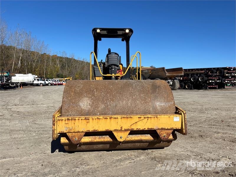 CAT CS-54 Smooth Drum Compactor 單輪滾壓機
