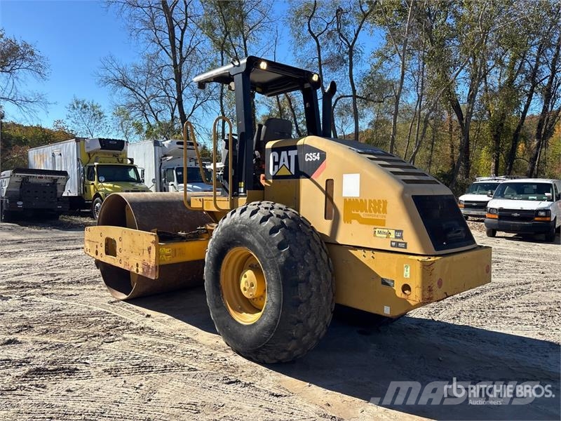 CAT CS-54 Smooth Drum Compactor 單輪滾壓機