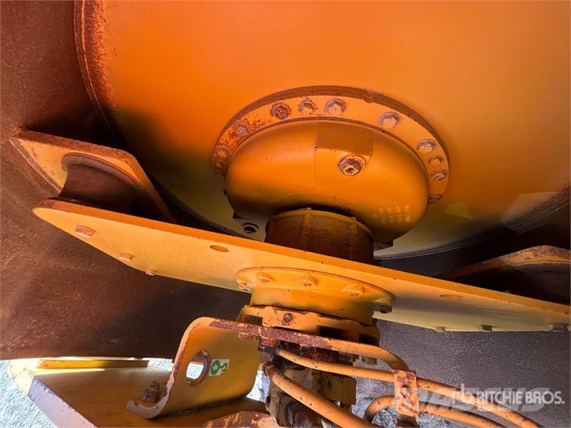 CAT CS-54 Smooth Drum Compactor 單輪滾壓機