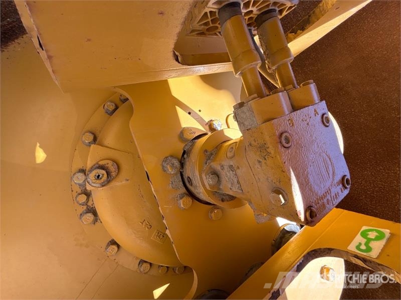 CAT CS-54 Smooth Drum Compactor 單輪滾壓機
