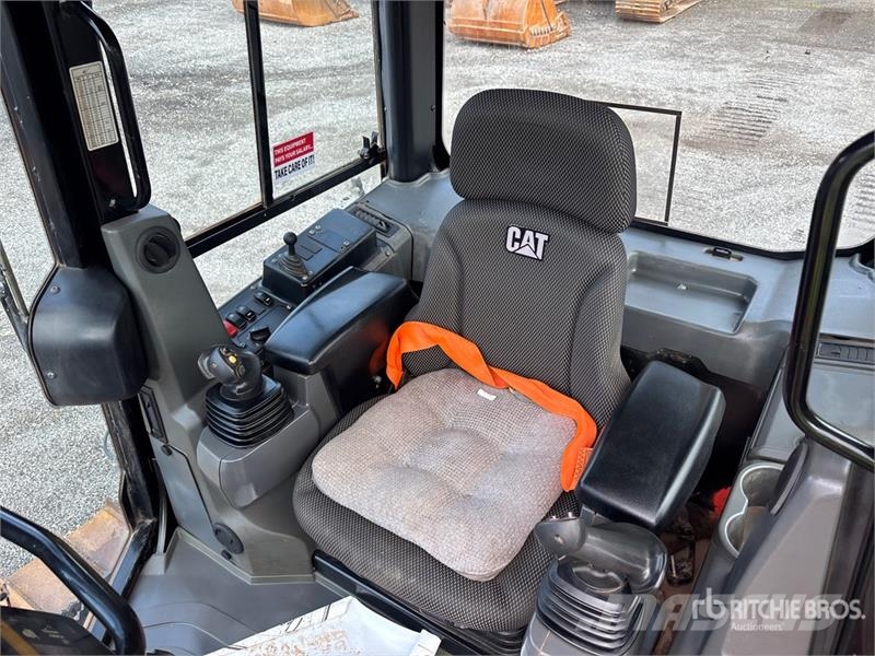 CAT D3 LGP Crawler dozers
