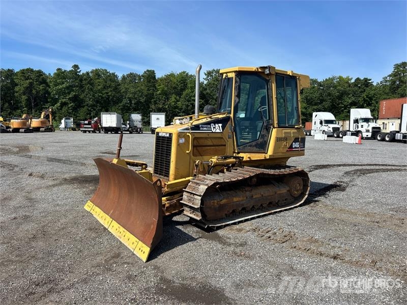CAT D4G XL Crawler Dozer Гусеничные бульдозеры
