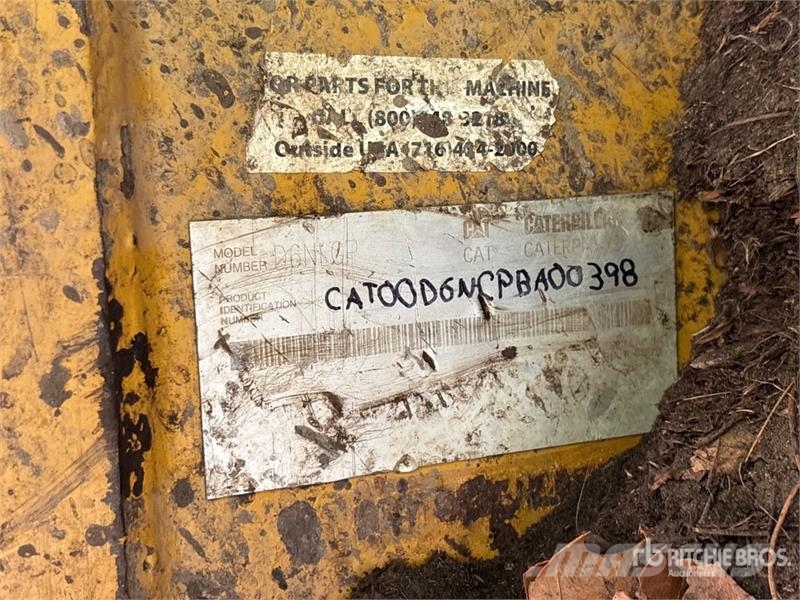 CAT D6N LGP Crawler Dozer (Inoperable) Buldožerji goseničarji