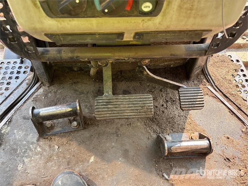 CAT D6N LGP Crawler Dozer (Inoperable) Buldožerji goseničarji