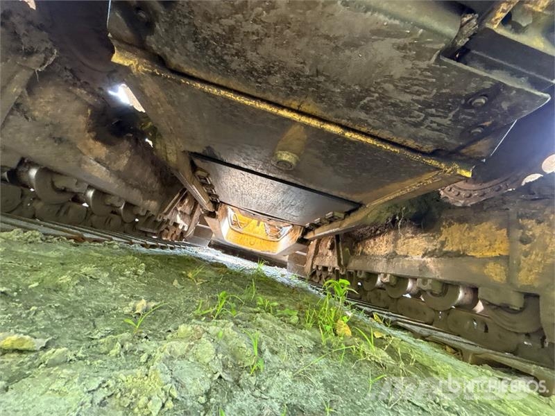 CAT D6N LGP Crawler Dozer (Inoperable) Buldožerji goseničarji