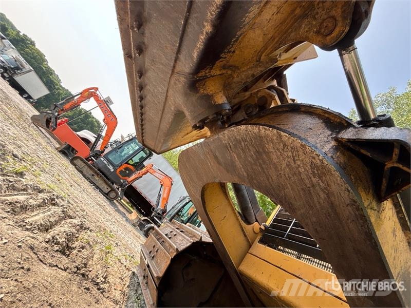 CAT D6N LGP Crawler Dozer (Inoperable) Buldožerji goseničarji