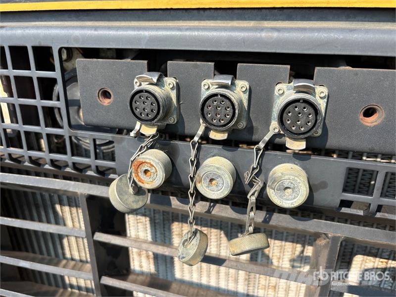 CAT D6N LGP Crawler Dozer (Inoperable) Buldožerji goseničarji