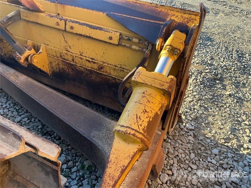 CAT D6R LGP Bouteurs sur chenilles