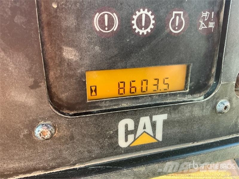 CAT D6R XL Series III Bulldozer